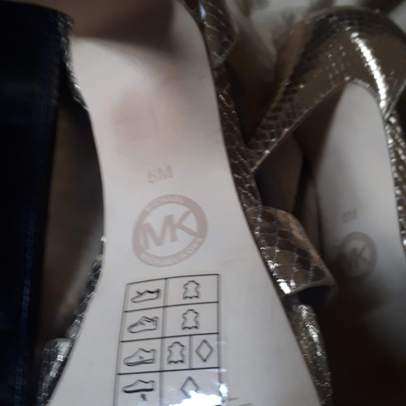 MK sandals - Picture 2 of 2